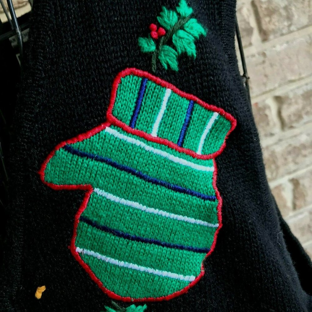 Bryn Connelly Not so Ugly Christmas Vest Large EUC - Picture 4 of 12